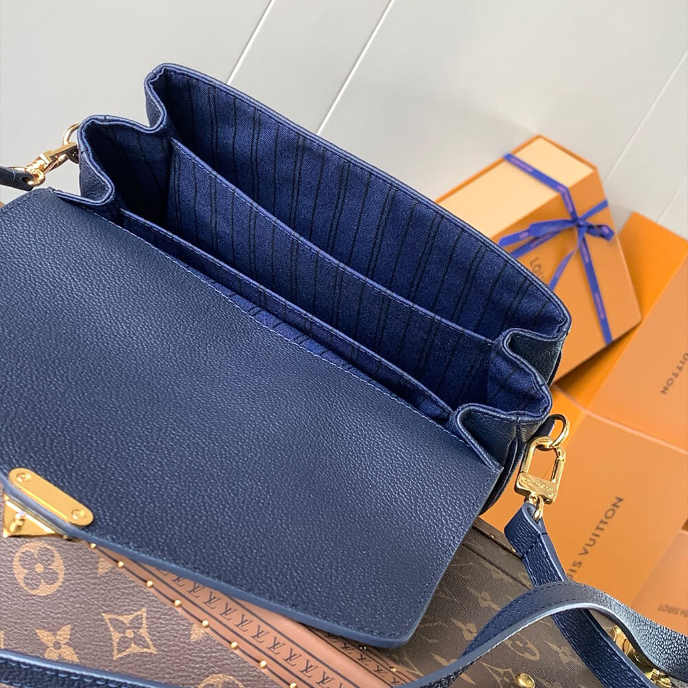 LV Pochette Metis