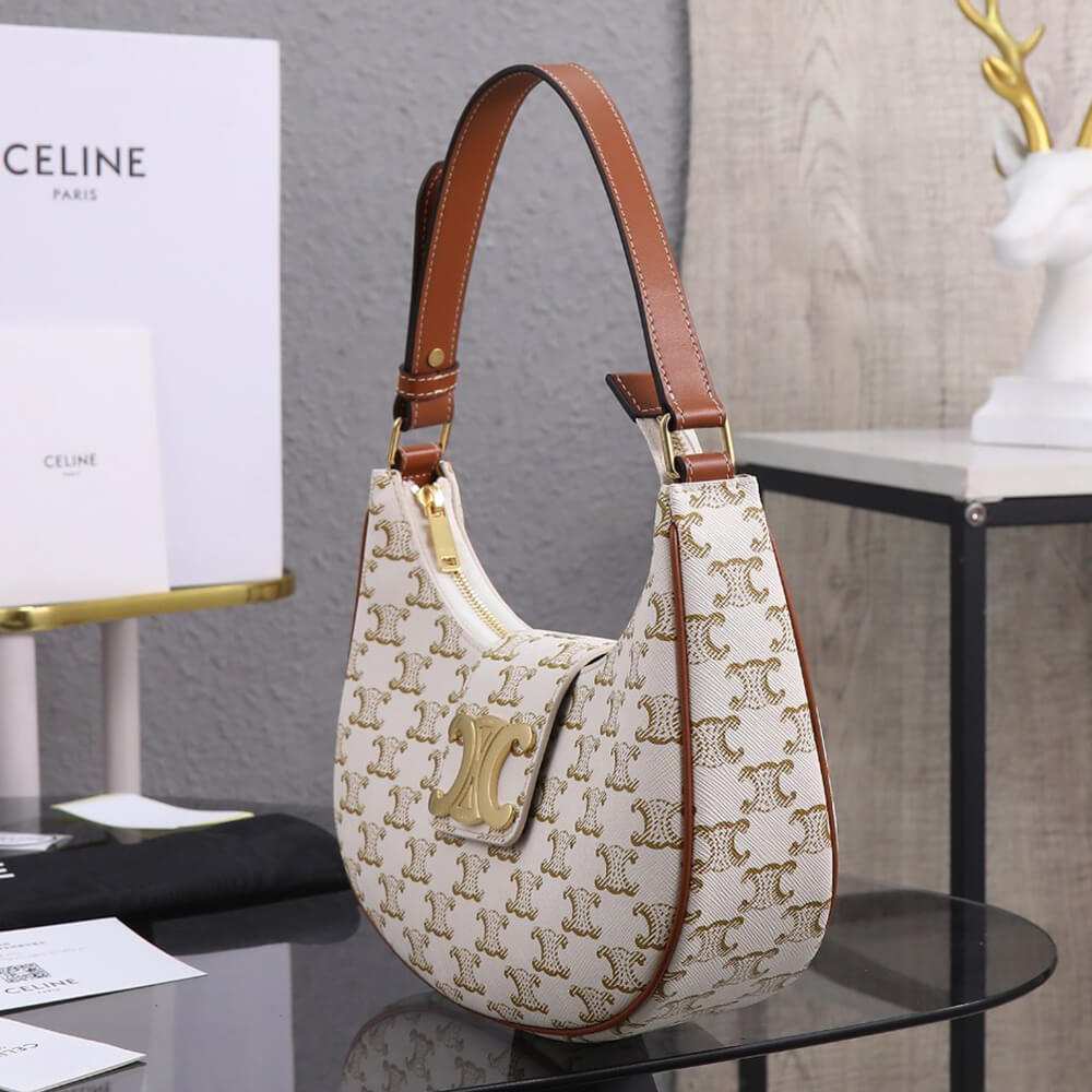 Ce**e medium ava triomphe bag