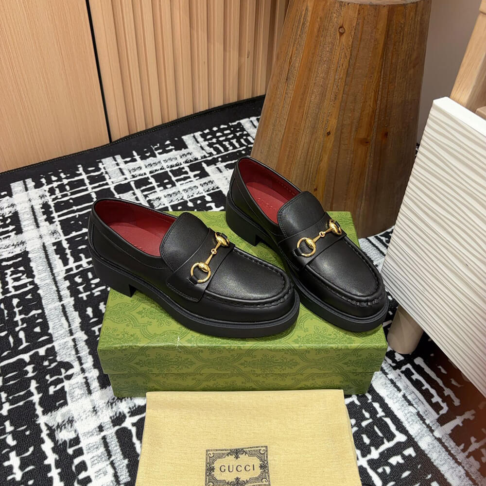 G*u*i women’s loafer with horsebit