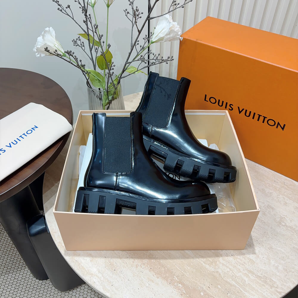 LV Checker Chelsea Boot