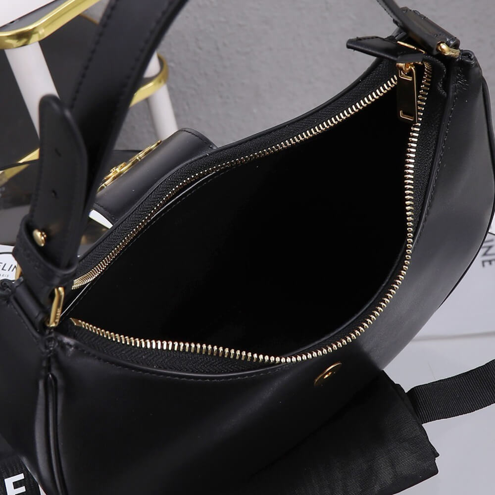 Ce**e medium ava triomphe bag in smooth calfskin