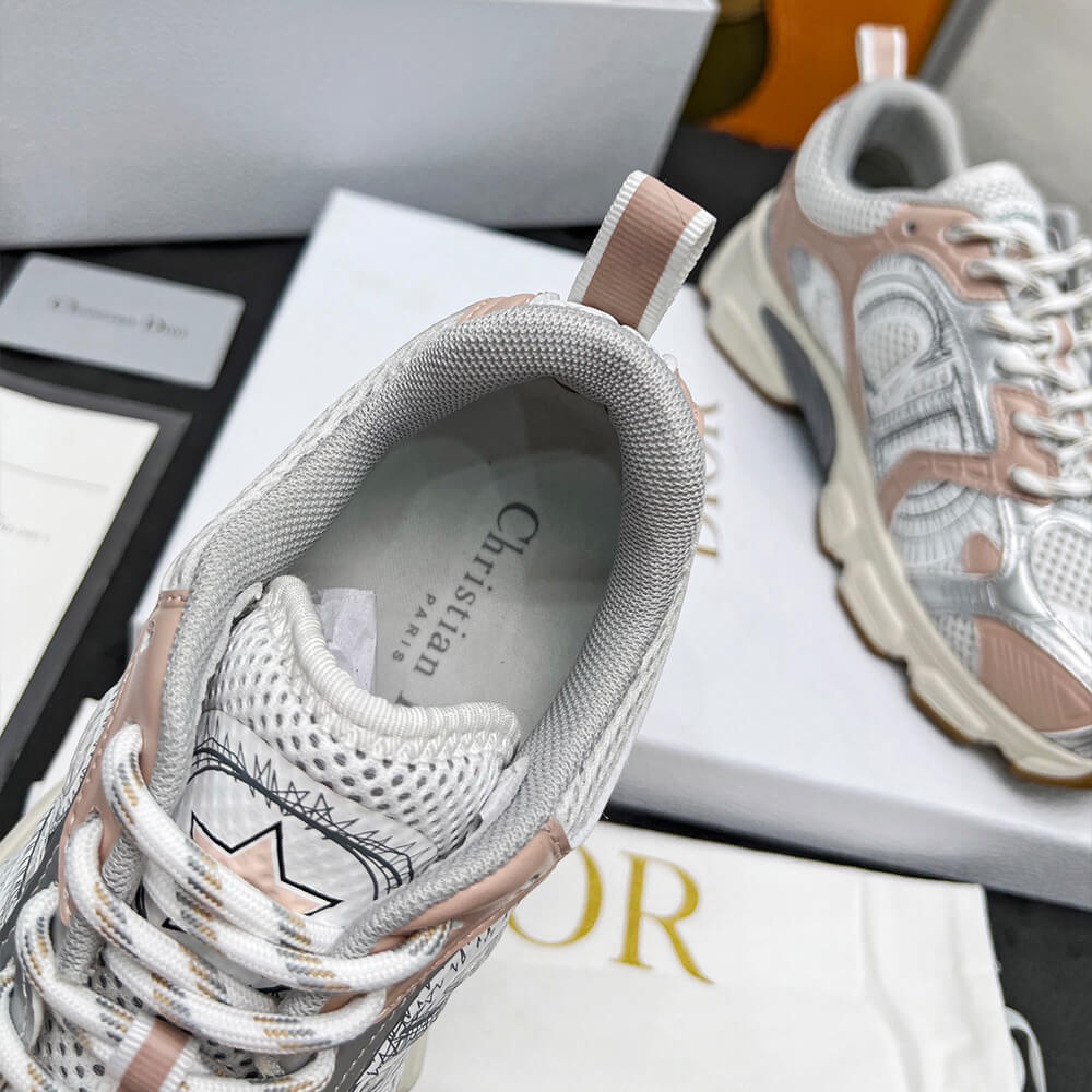 D*or chrono sneaker