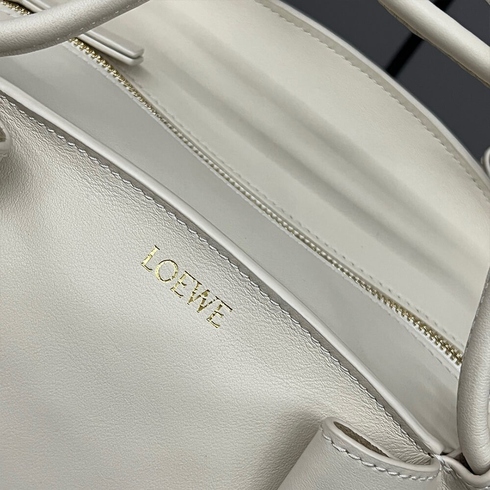 Loewe Small Paseo bag in shiny nappa calfskin(high-end grade)