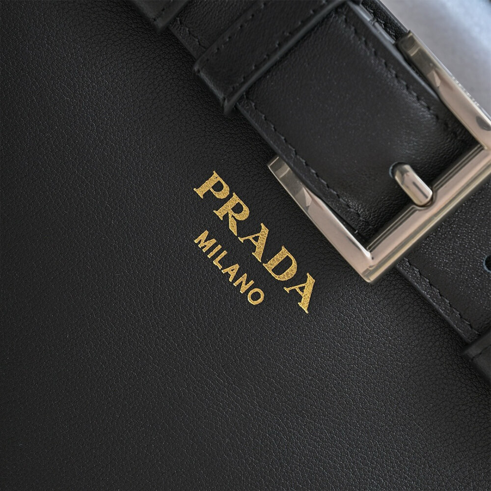 Pra*a buckle small leather handbag with belt(high-end grade)