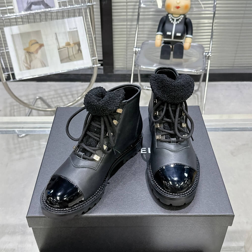 Ch*el boots