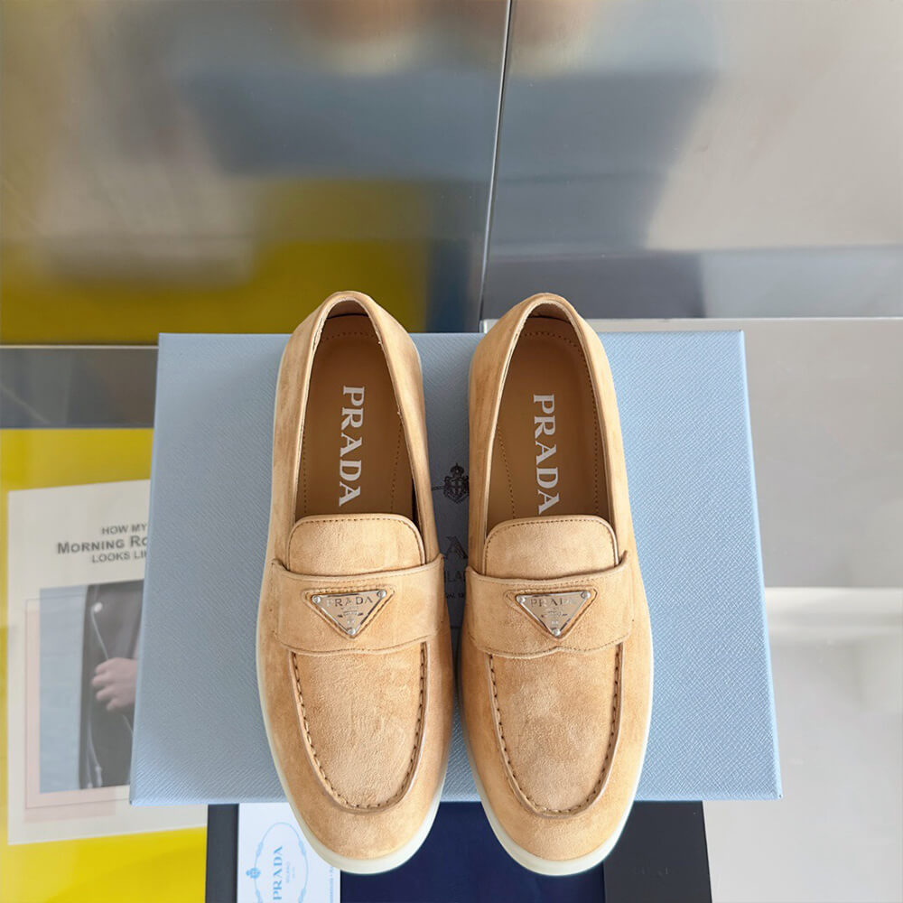 Pra*a unisex loafer