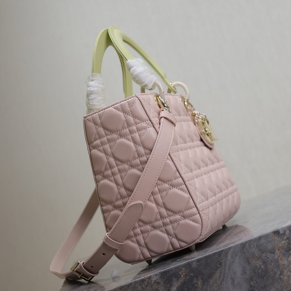 medium lady D*or bag