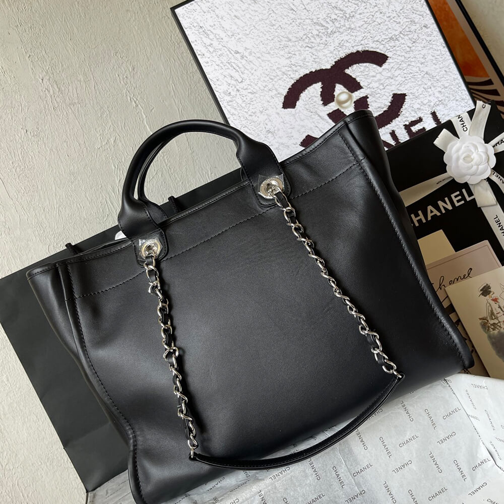 Ch*el large shopping bag(tax-free grade)