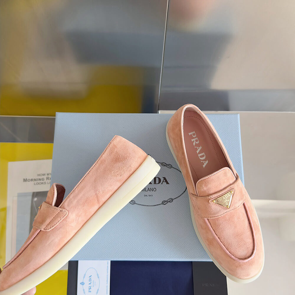 Pra*a unisex loafer