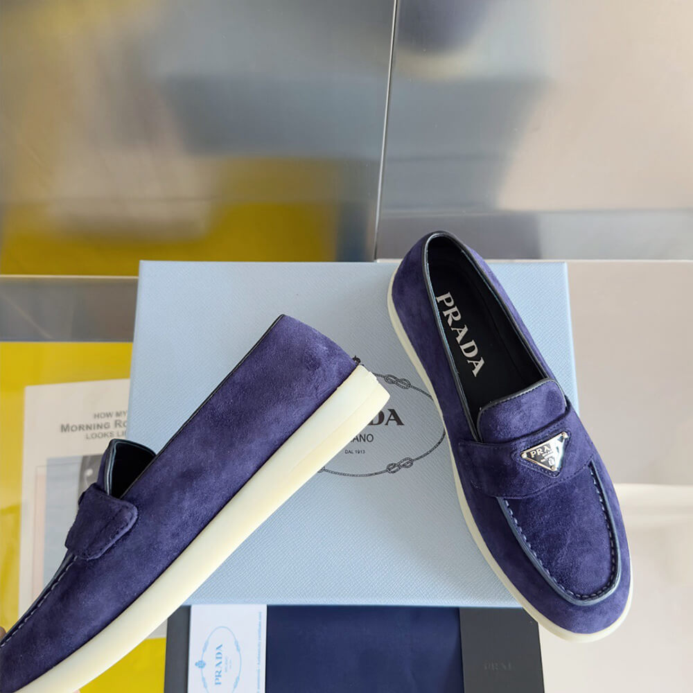 Pra*a unisex loafer