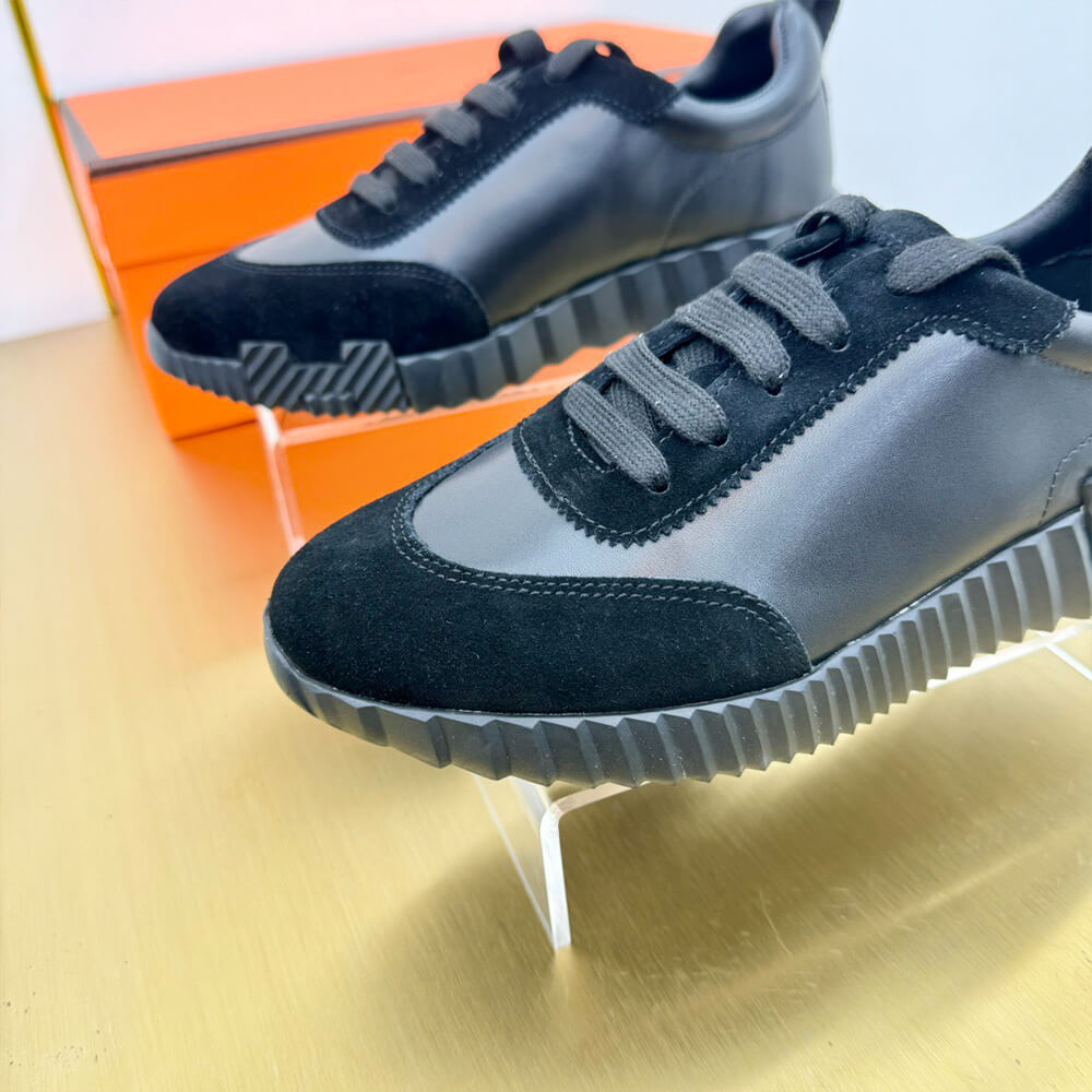H**mes bouncing sneaker