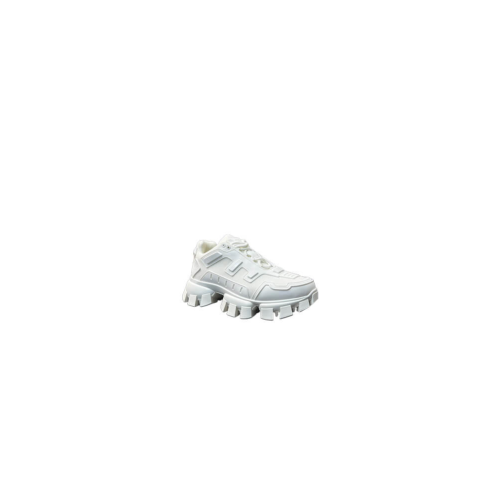 Thick-soled sneakers