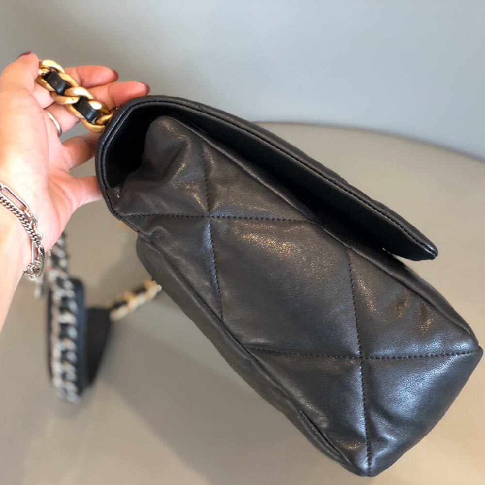 Ch*el 19 maxi handbag(high-end grade)