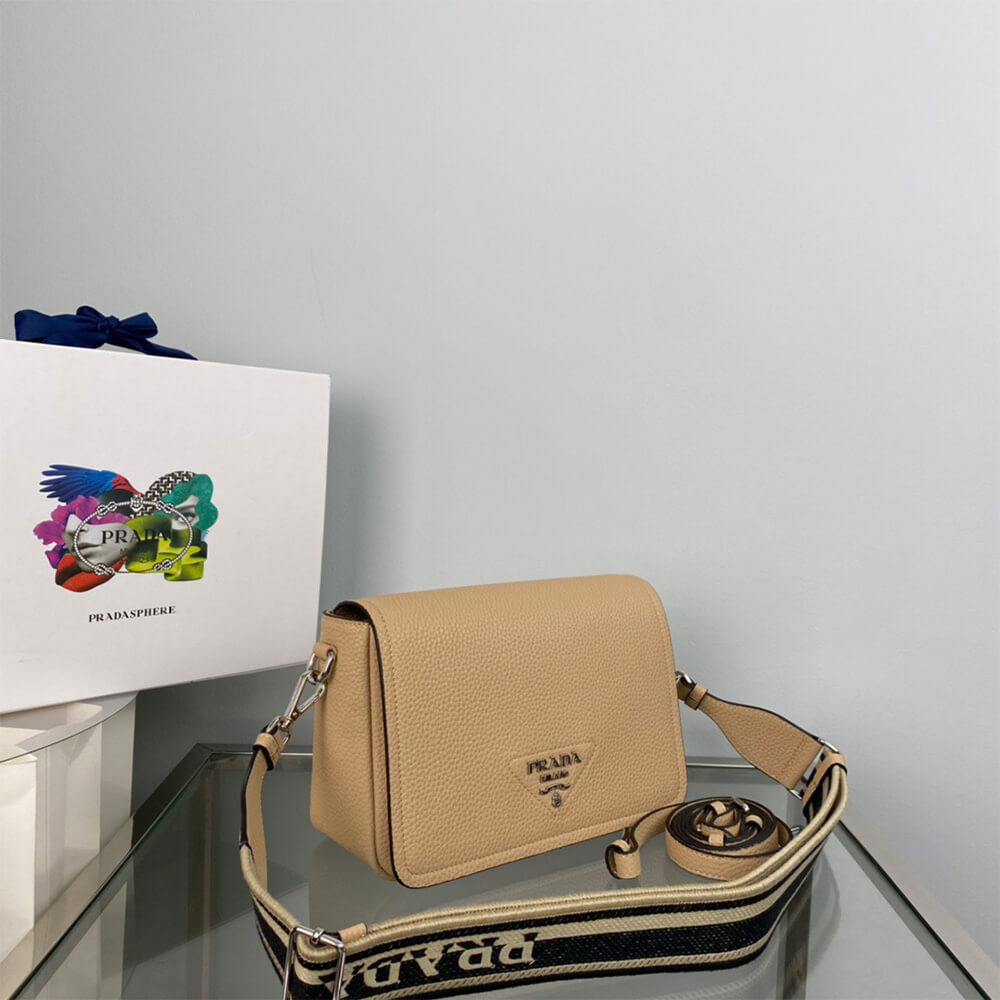 Pra*a leather shoulder bag(high-end grade)