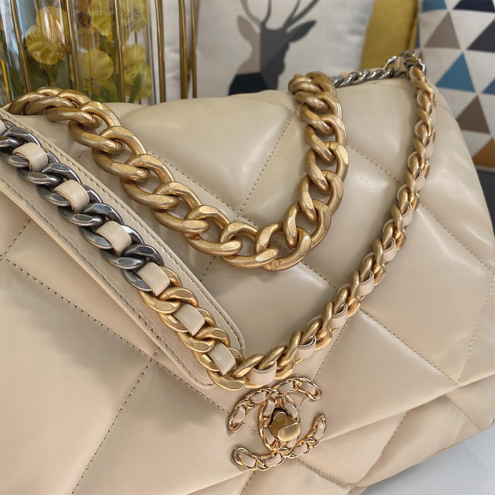 Ch*el 19 maxi handbag(high-end grade)