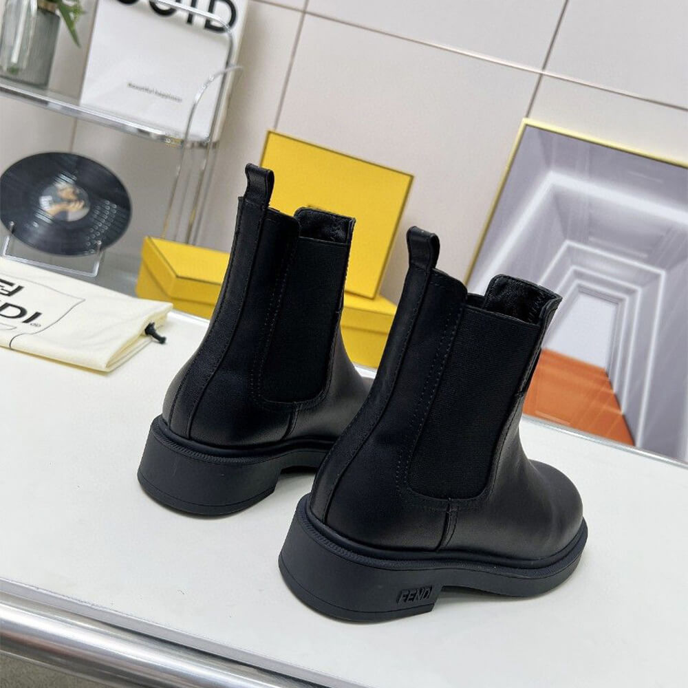 F**di boots