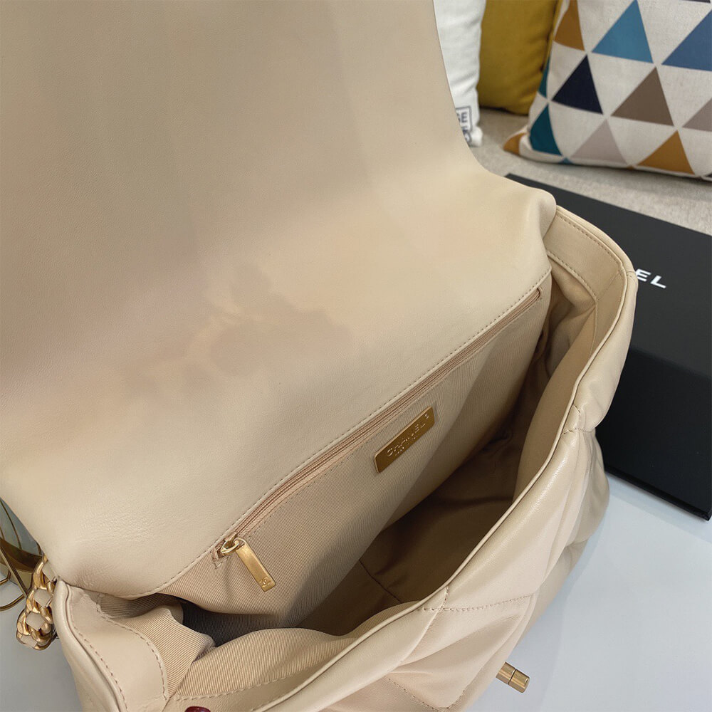 Ch*el 19 maxi handbag(high-end grade)