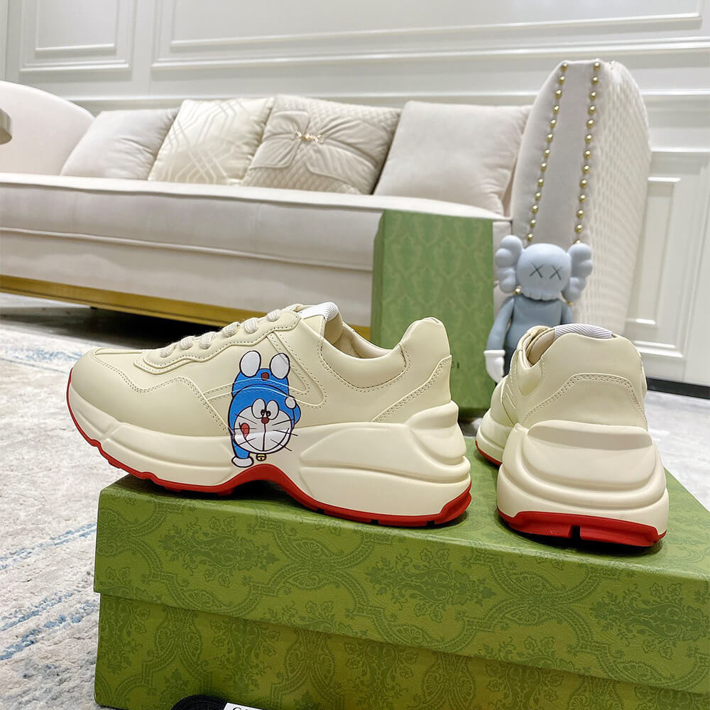 doraemon x G*u*i rhyton sneaker