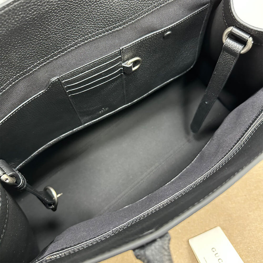 G*u*i large tote bag with hook closure(high-end grade)